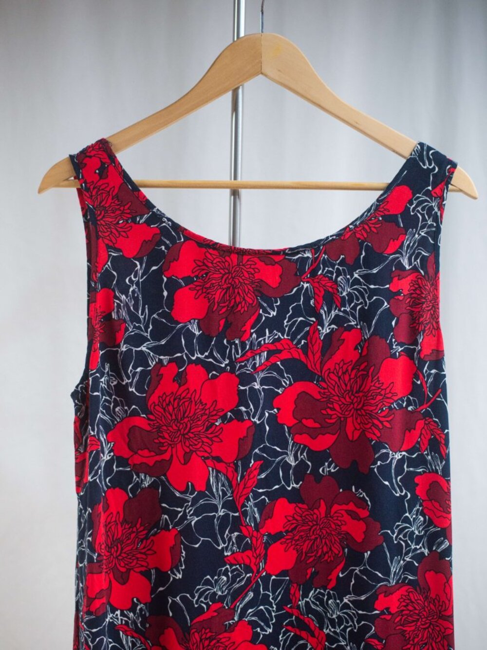 Ulla Popken bright red botanical print sundress - Picture 5 of 7